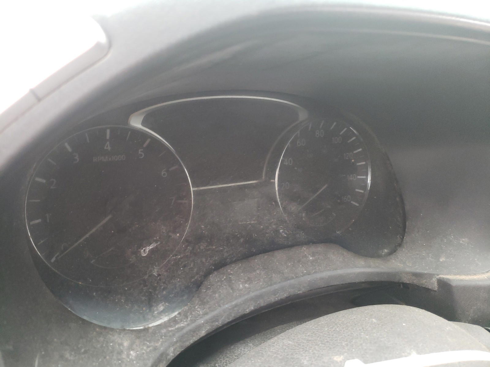 Photo 8 from auction – 2014 NISSAN PATHFINDER with VIN 5N1AR2MM0EC622893
