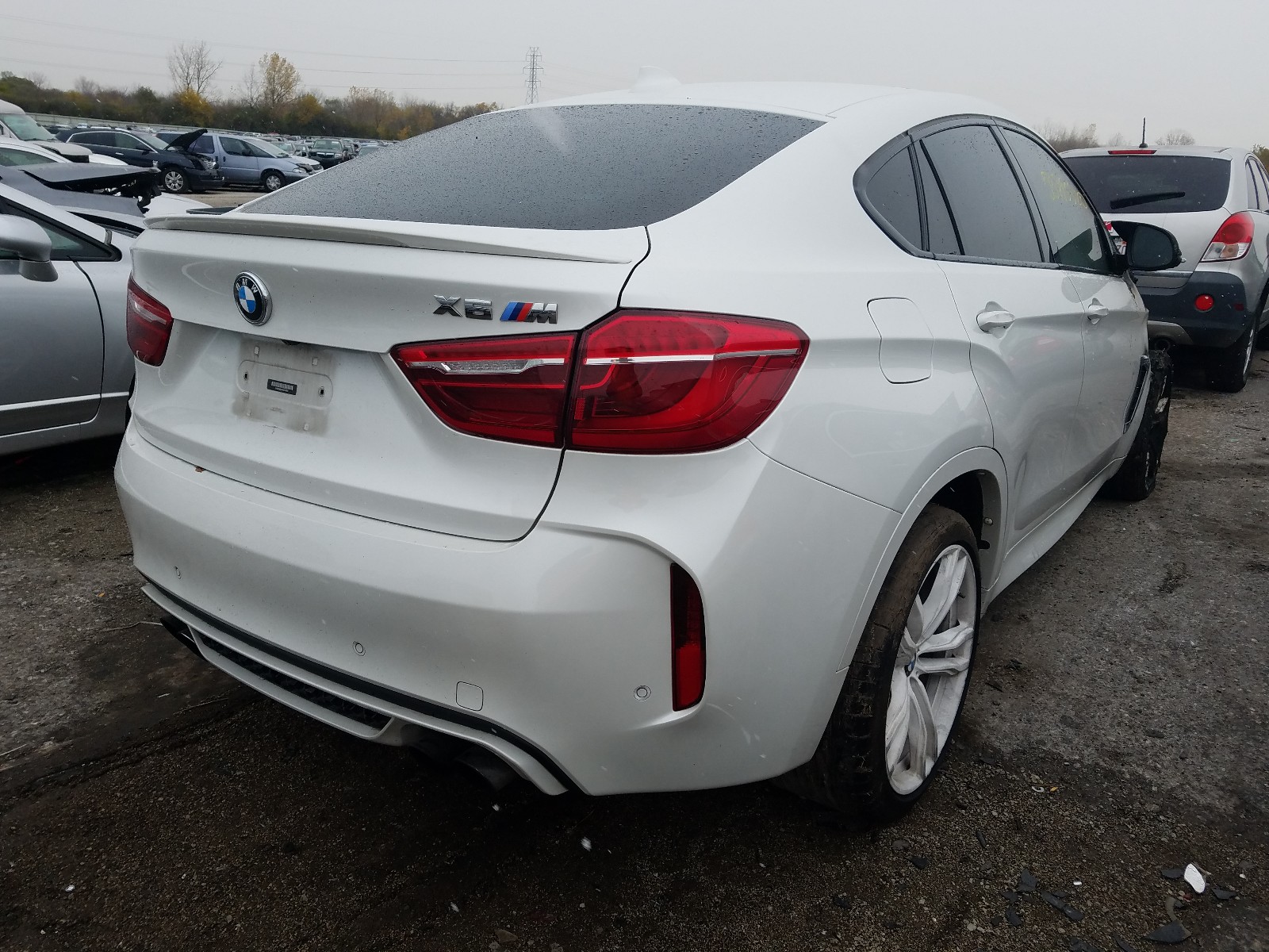 Photo 4 from auction – 2019 BMW X6 M with VIN 5YMKW8C5XK0Y74976