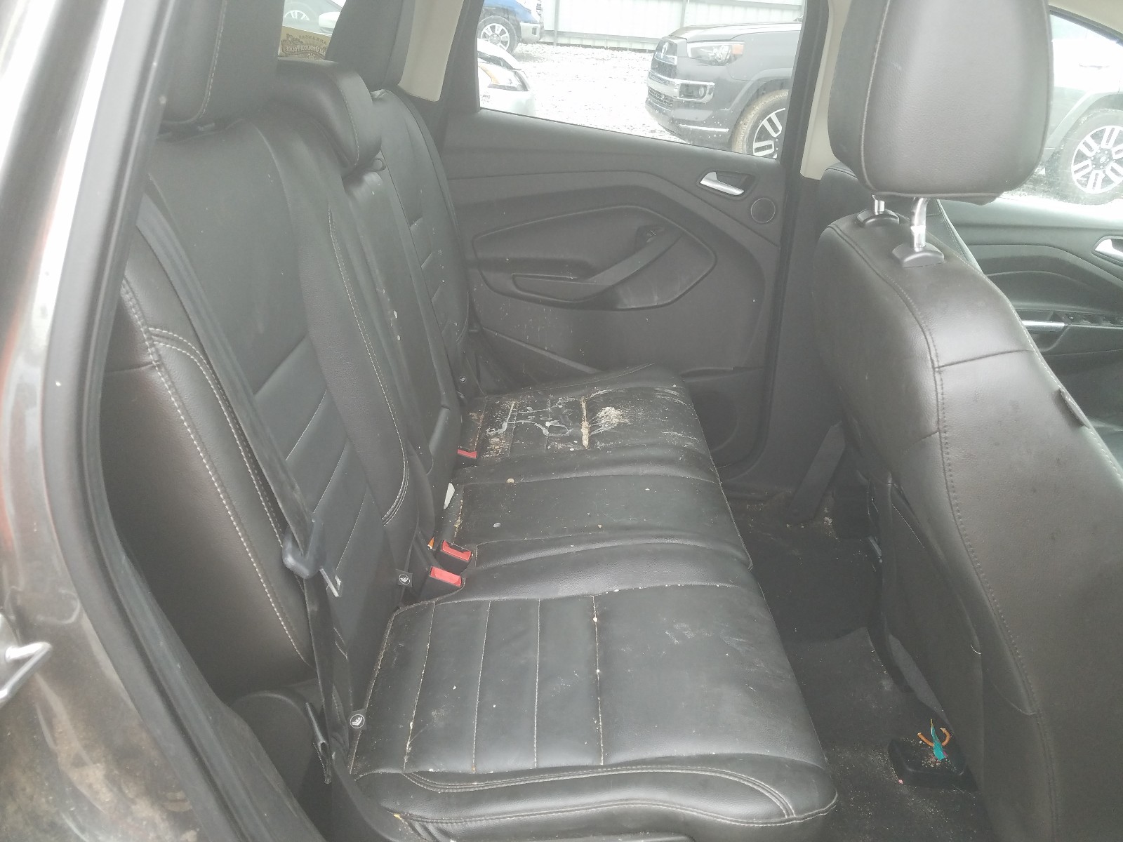 Photo 6 from auction – 2015 FORD ESCAPE SE with VIN 1FMCU0GX8FUA66216