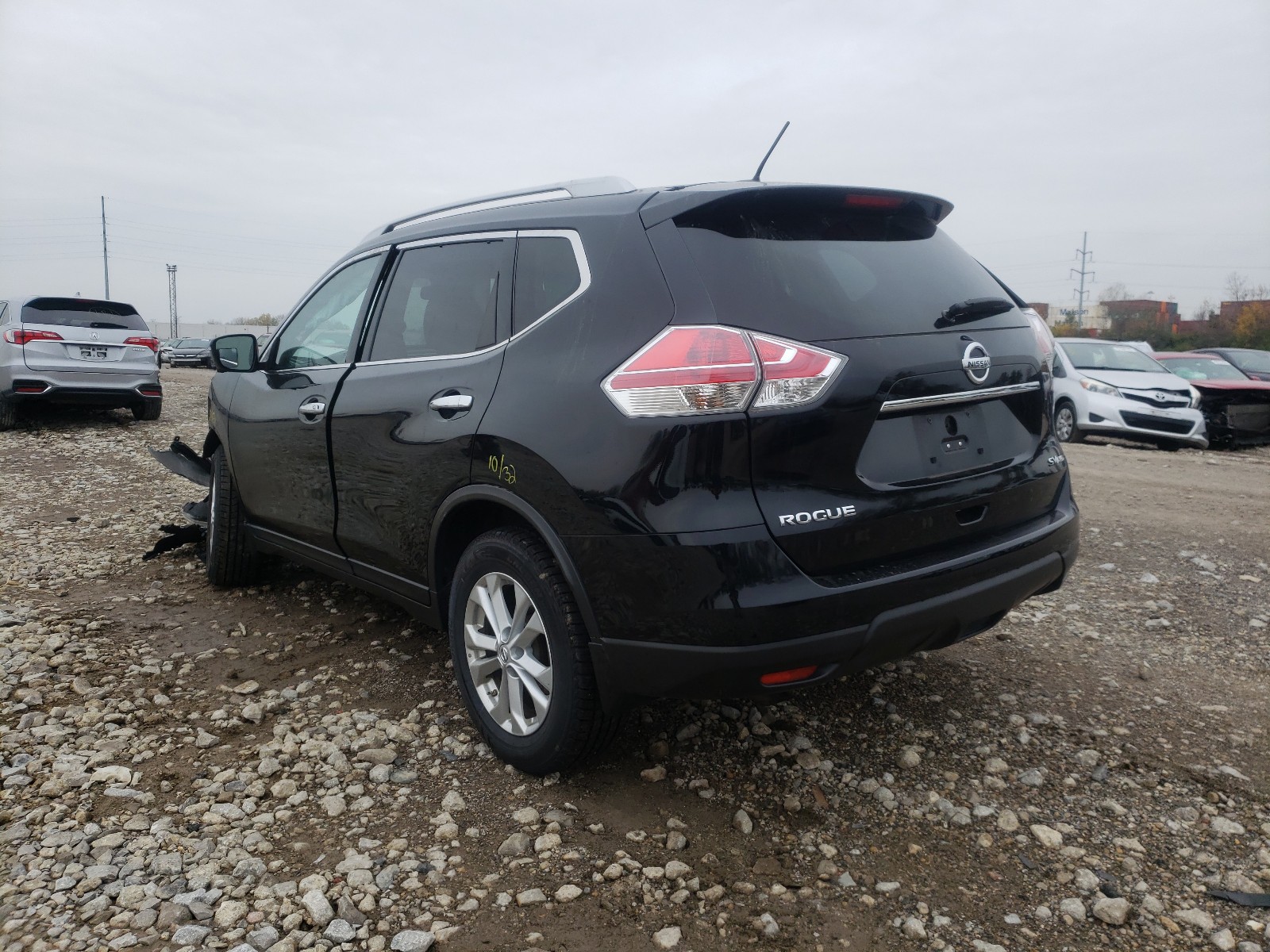 Photo 3 from auction – 2015 NISSAN ROGUE S with VIN KNMAT2MV6FP583266