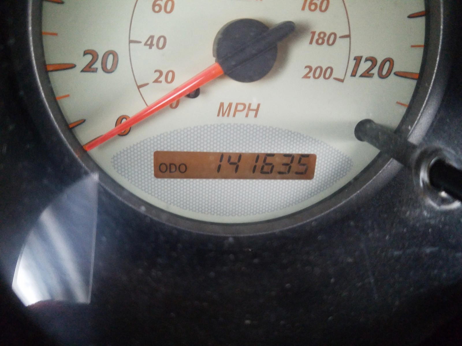 Photo 8 from auction – 2002 TOYOTA RAV4 with VIN JTEGH20V926009841