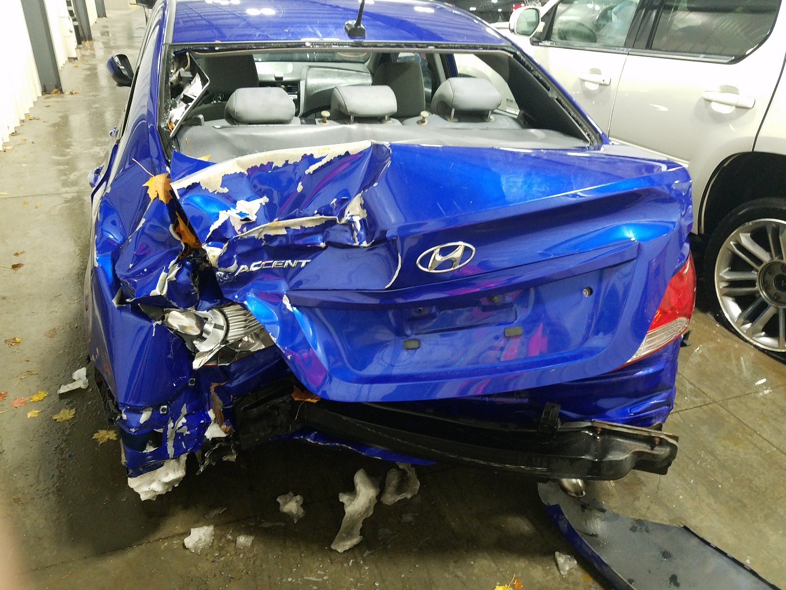 Photo 9 from auction – 2014 HYUNDAI ACCENT GLS with VIN KMHCT4AE4EU613756