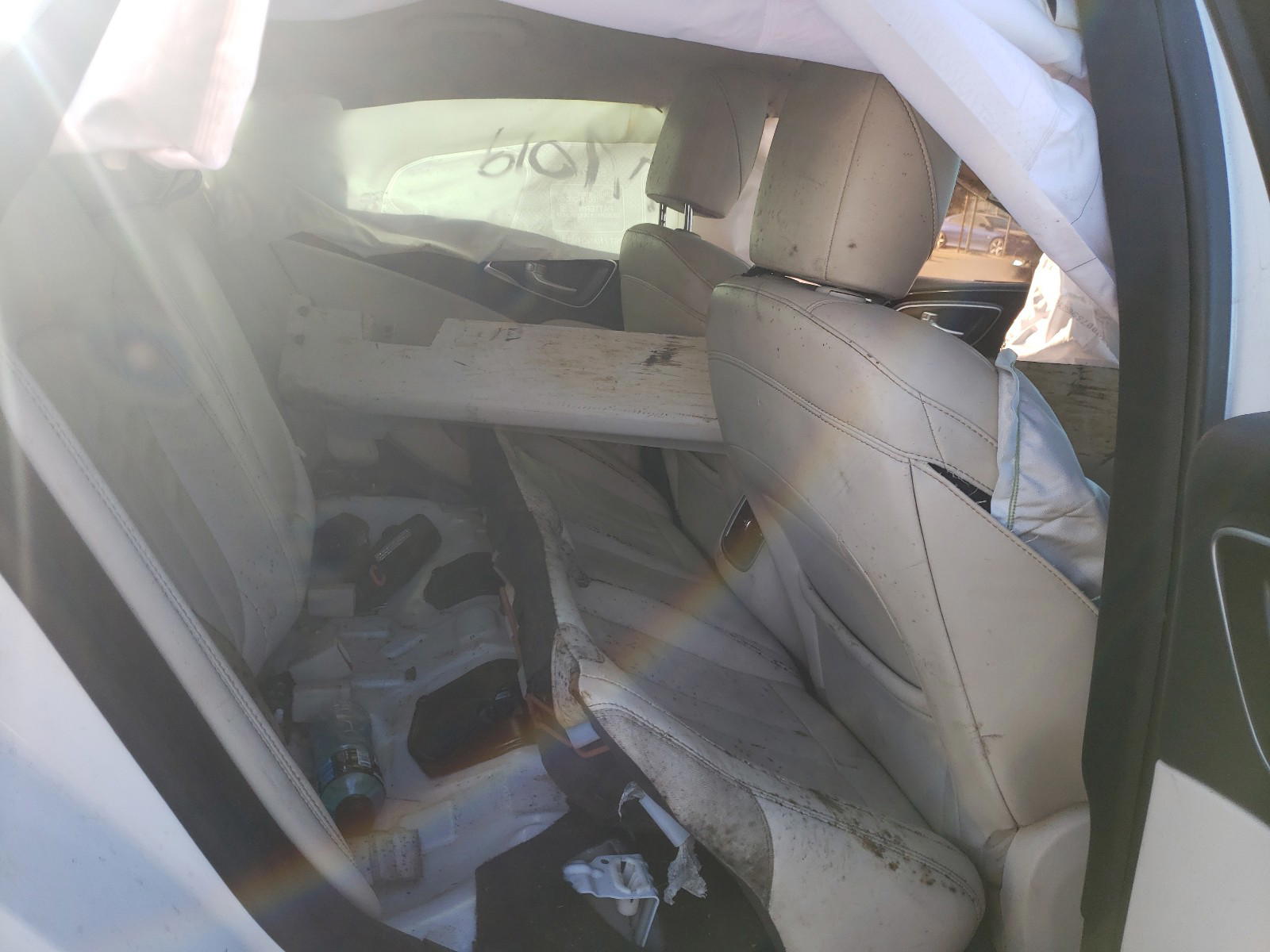 Photo 6 from auction – 2015 CHRYSLER 200 C with VIN 1C3CCCCB0FN680520