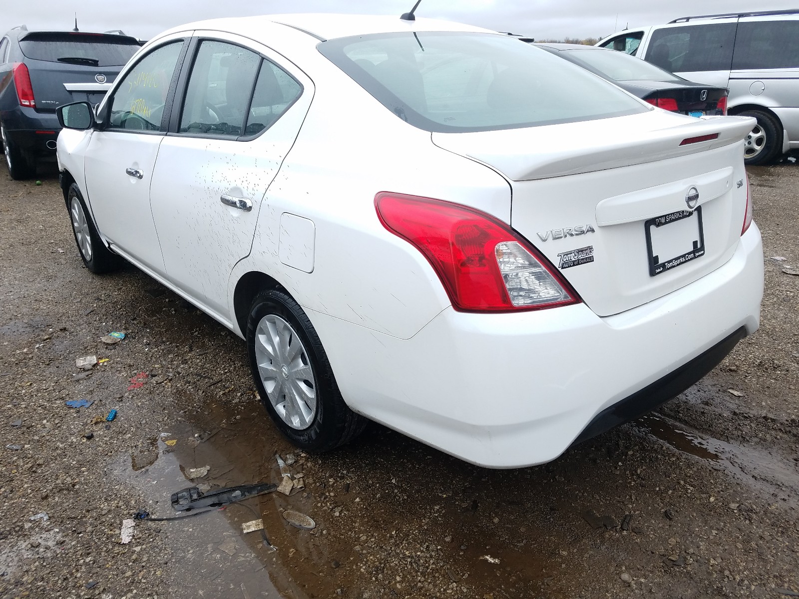 Photo 3 from auction – 2017 NISSAN VERSA S with VIN 3N1CN7AP6HL857850