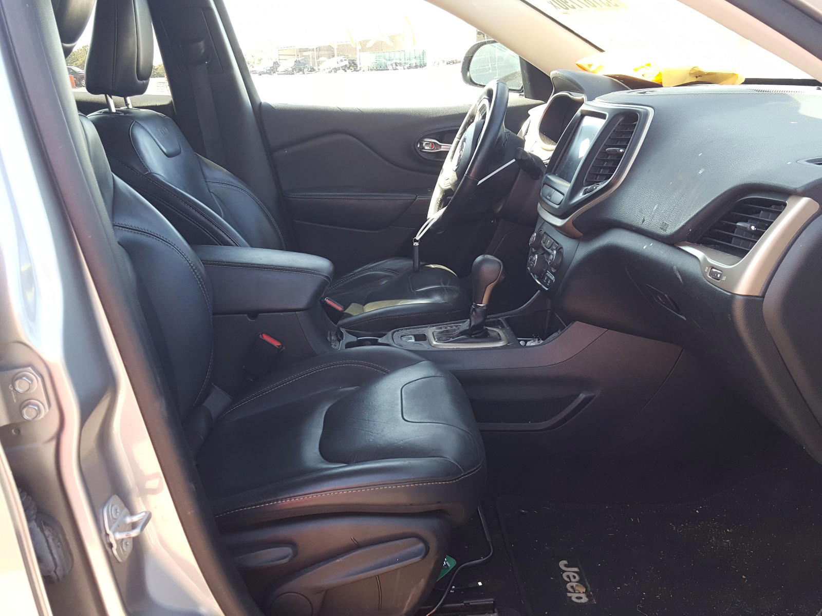 Photo 5 from auction – 2016 JEEP CHEROKEE B with VIN 1C4PJLDBXGW206748