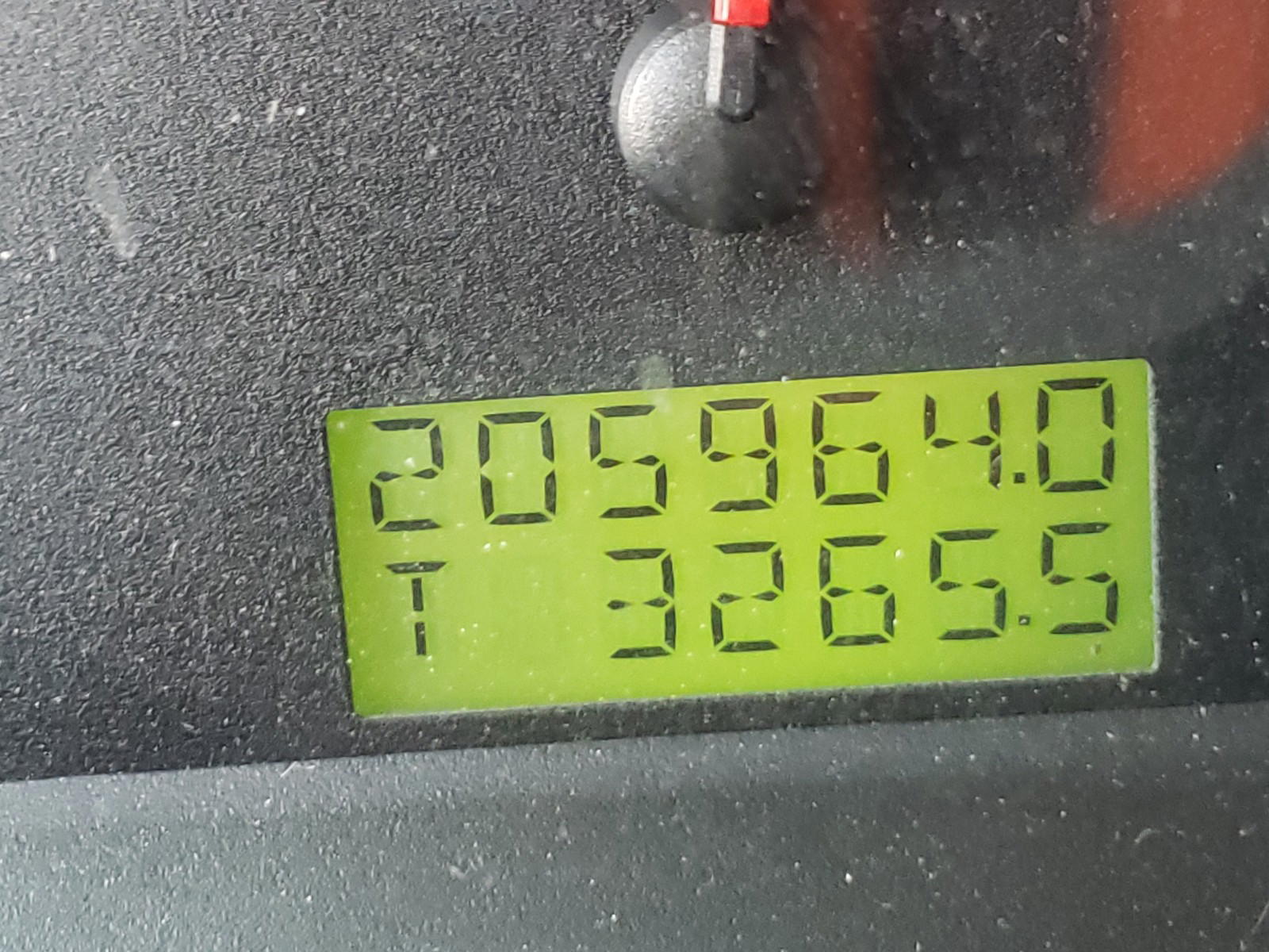 Photo 8 from auction – 2004 FORD F150 with VIN 1FTRF12W84NB65557