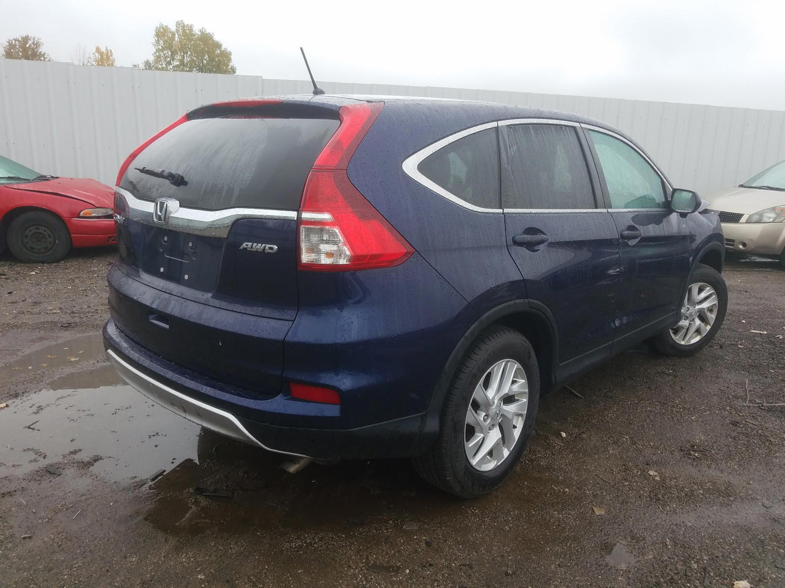 Photo 14 from auction – 2016 HONDA CR-V EX with VIN 2HKRM4H52GH712896