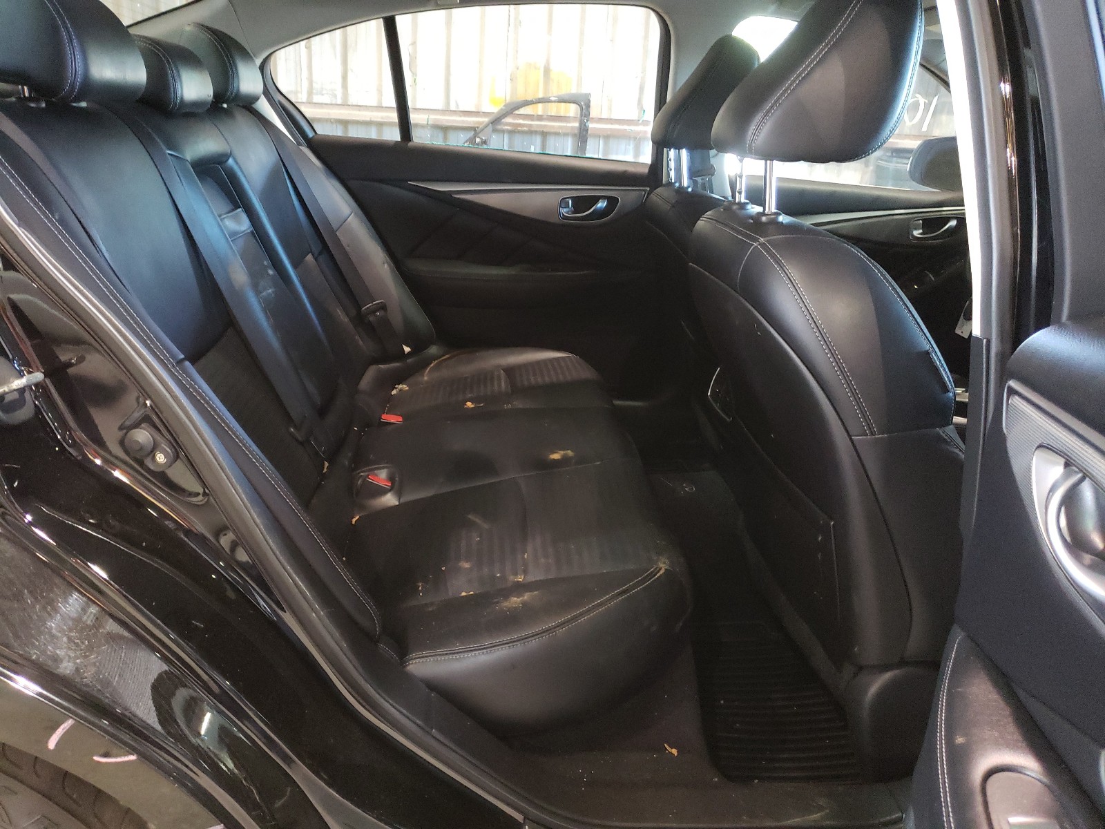 Photo 6 from auction – 2014 INFINITI Q50 BASE with VIN JN1BV7APXEM675307