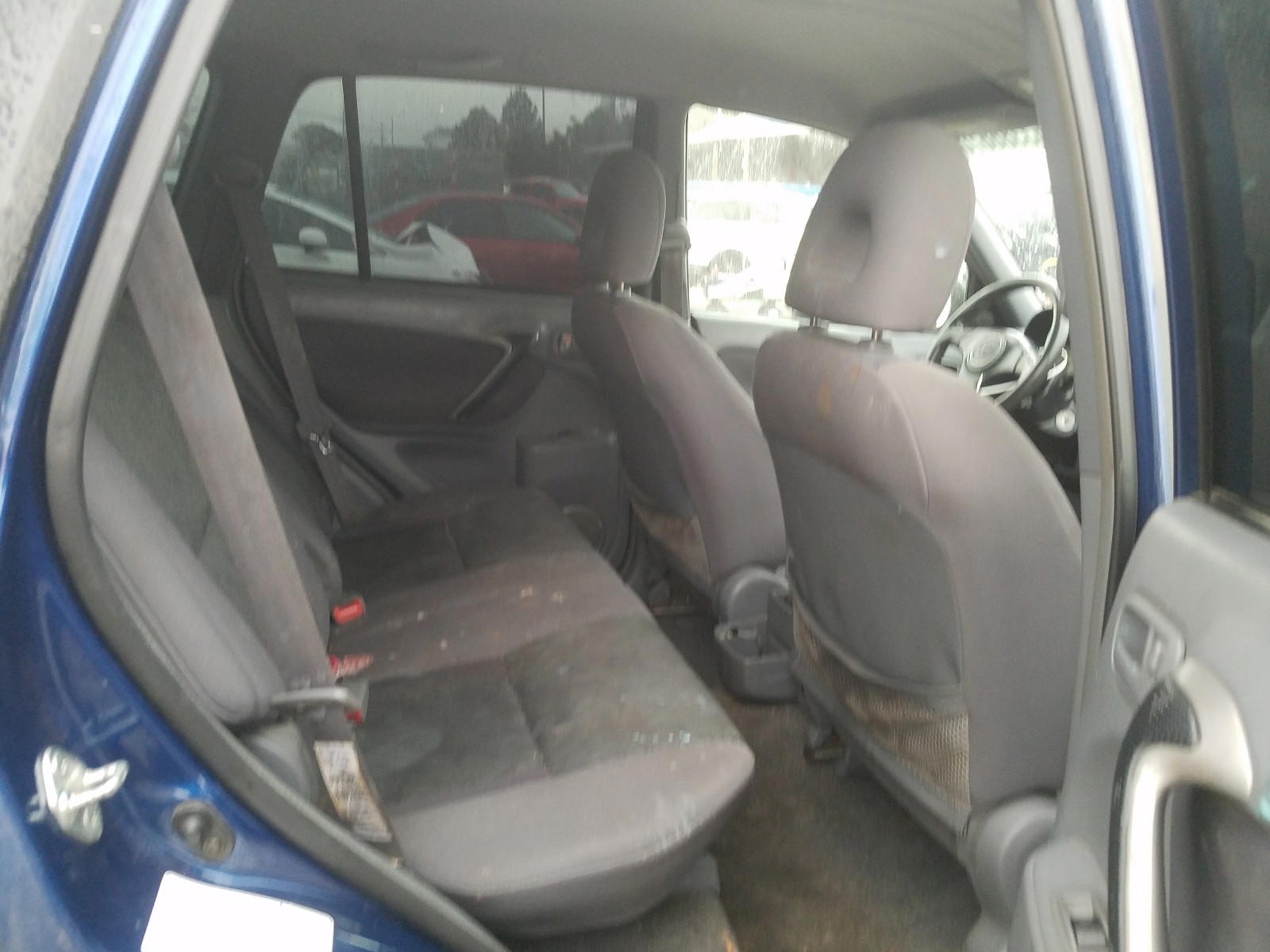 Photo 6 from auction – 2002 TOYOTA RAV4 with VIN JTEGH20V926009841