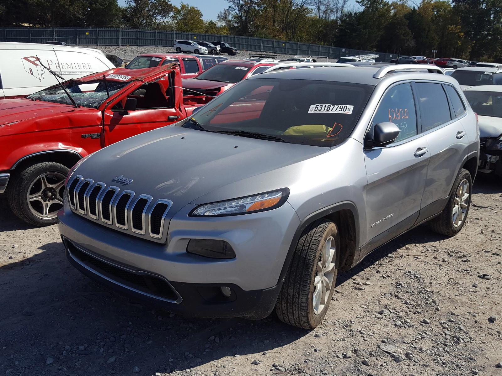 Photo 2 from auction – 2016 JEEP CHEROKEE B with VIN 1C4PJLDBXGW206748