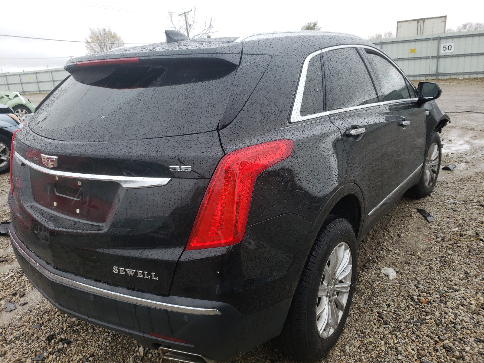Photo 4 from auction – 2017 CADILLAC XT5 with VIN 1GYKNARS4HZ279300