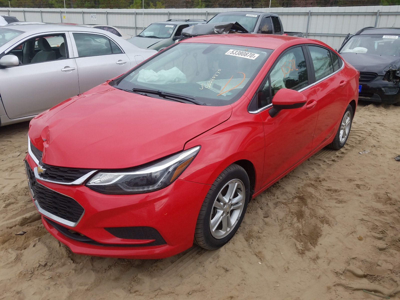 Photo 2 from auction – 2016 CHEVROLET CRUZE LT with VIN 1G1BE5SM0G7310862