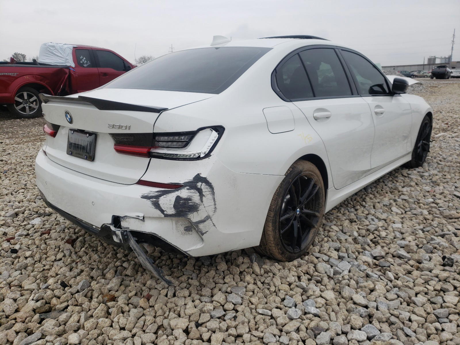 Photo 4 from auction – 2019 BMW 330XI with VIN WBA5R7C59KAJ80648