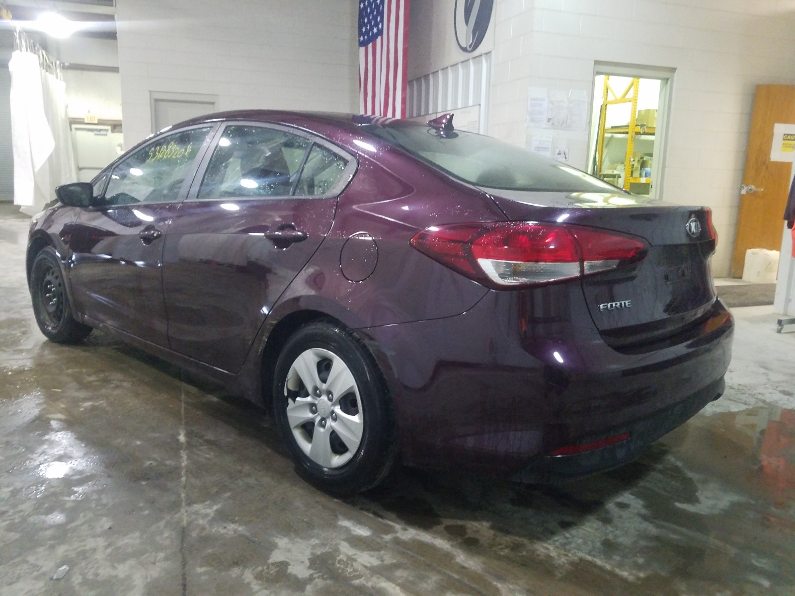 Photo 3 from auction – 2017 KIA FORTE LX with VIN 3KPFK4A79HE056948