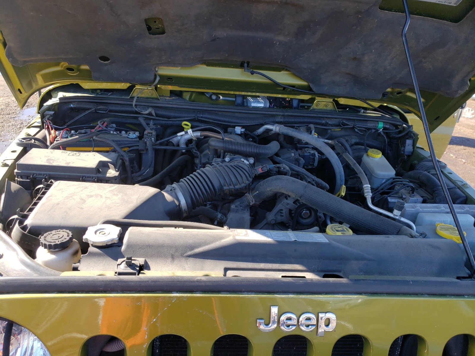 Photo 7 from auction – 2010 JEEP WRANGLER U with VIN 1J4BA5H16AL214209