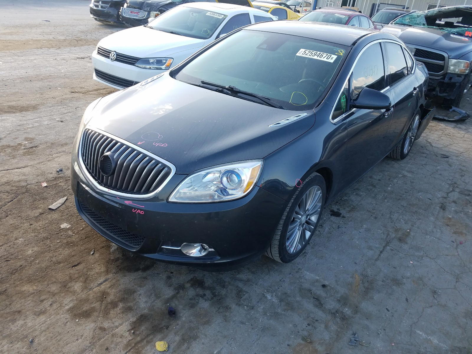 Photo 2 from auction – 2015 BUICK VERANO with VIN 1G4PS5SK3F4100238