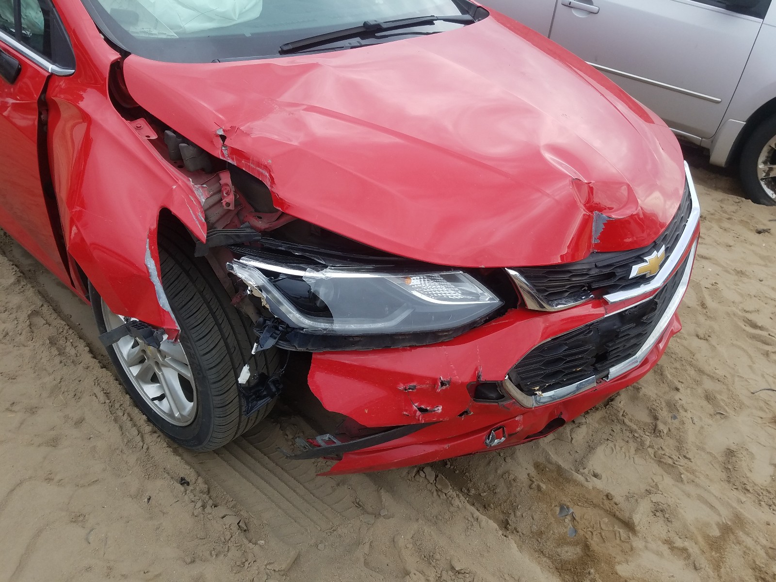 Photo 9 from auction – 2016 CHEVROLET CRUZE LT with VIN 1G1BE5SM0G7310862