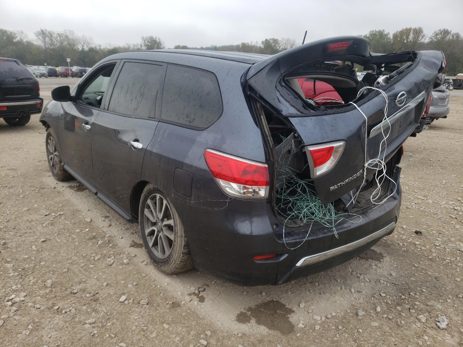 Photo 3 from auction – 2014 NISSAN PATHFINDER with VIN 5N1AR2MM0EC622893