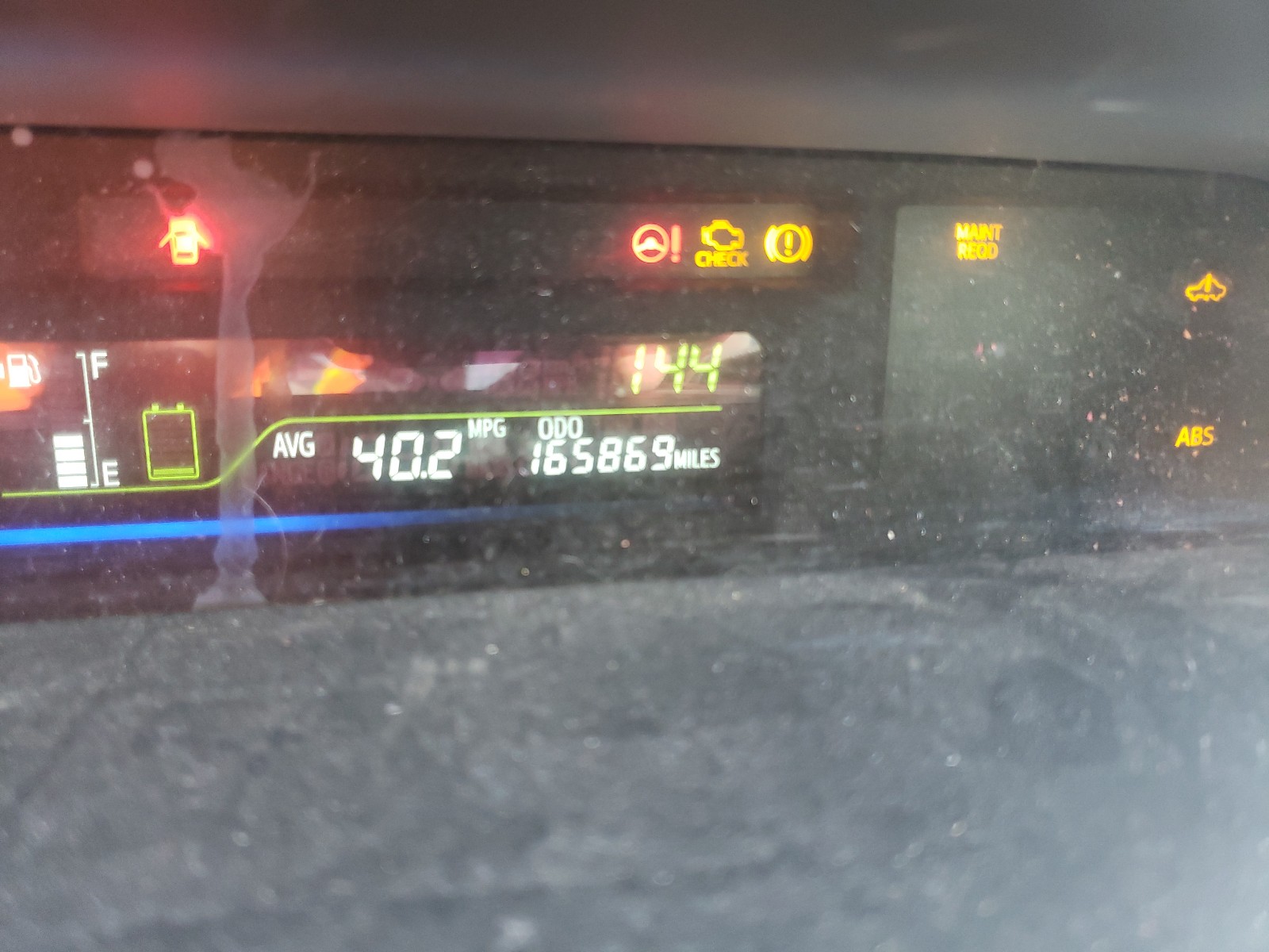 Photo 8 from auction – 2012 TOYOTA PRIUS V with VIN JTDZN3EUXC3112099