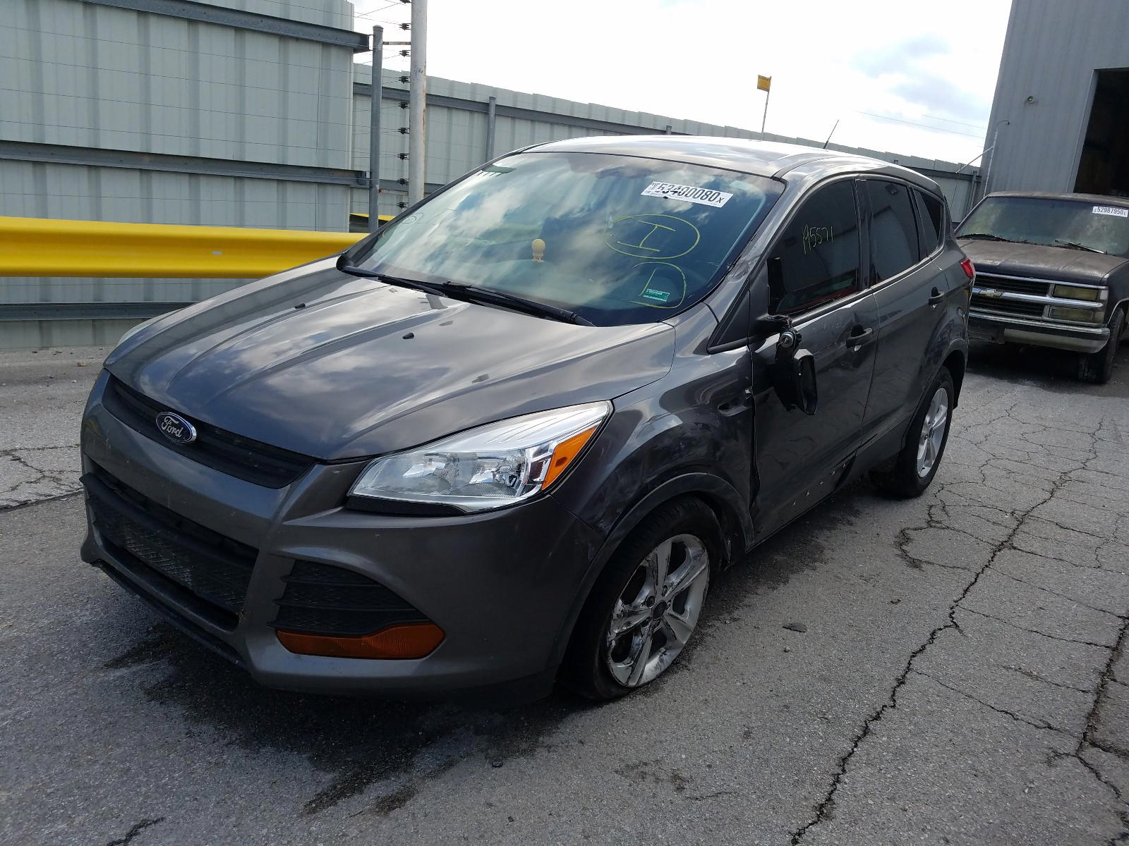 Photo 2 from auction – 2014 FORD ESCAPE S with VIN 1FMCU0F70EUB46089