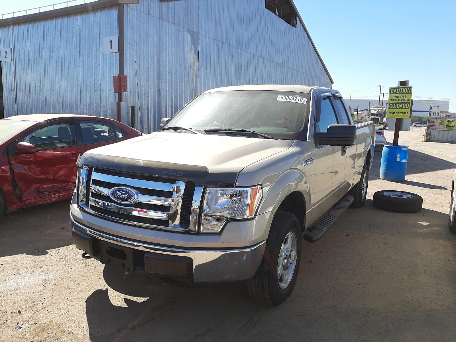 Photo 2 from auction – 2010 FORD F150 SUPER with VIN 1FTEX1E85AFA36237