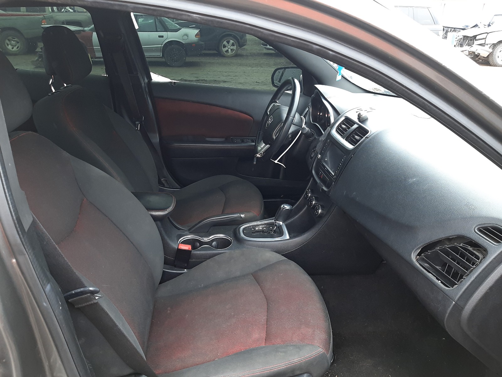 Zdjęcie 5 z aukcji – 2012 DODGE AVENGER SX z VIN 1C3CDZEG8CN313143