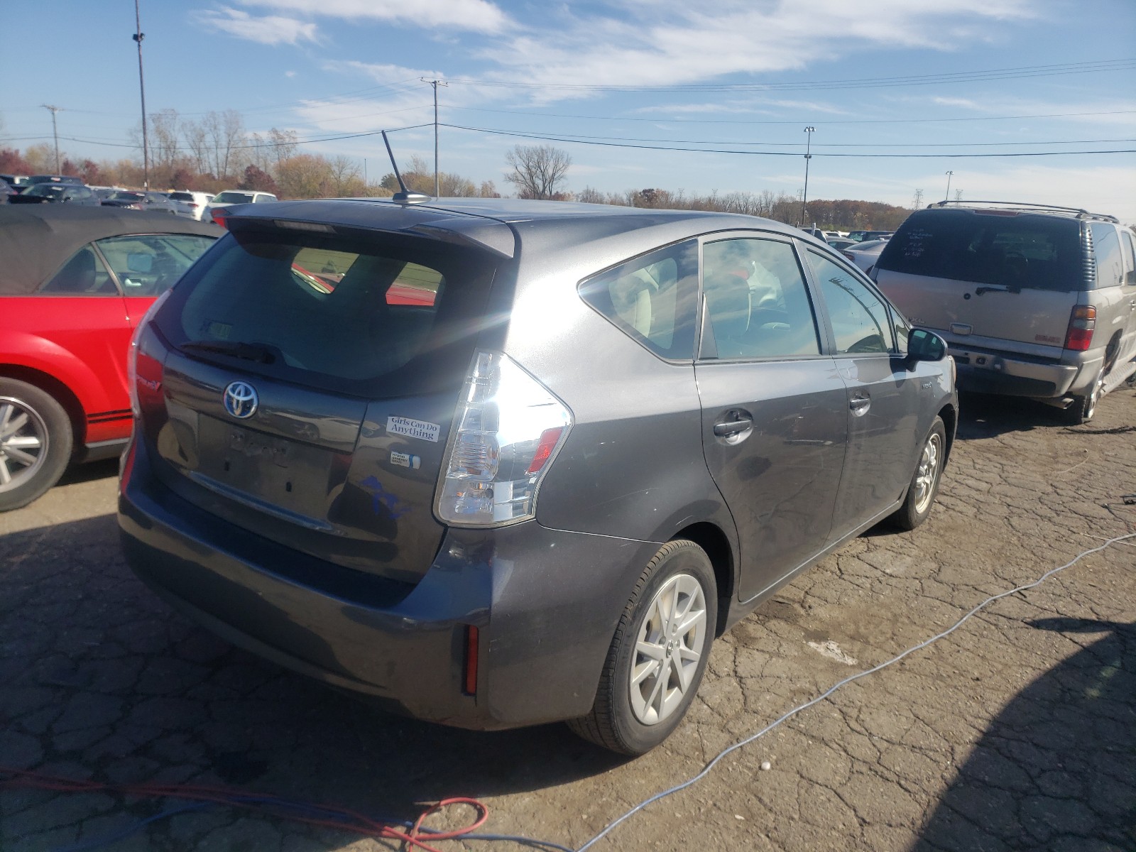 Photo 4 from auction – 2012 TOYOTA PRIUS V with VIN JTDZN3EUXC3112099