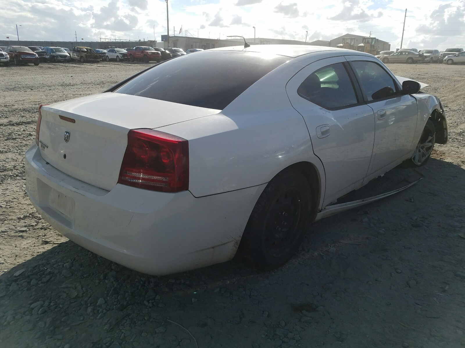 Photo 4 from auction – 2008 DODGE CHARGER with VIN 2B3KA43R08H116444