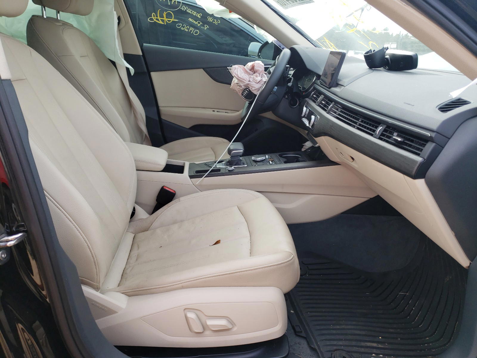 Photo 5 from auction – 2019 AUDI A4 PREMIUM with VIN WAUGMAF41KN019260