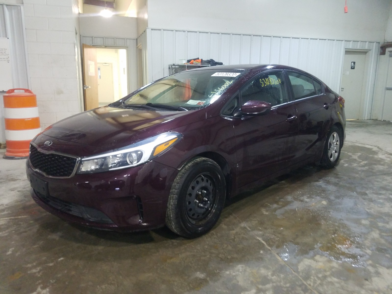 Photo 2 from auction – 2017 KIA FORTE LX with VIN 3KPFK4A79HE056948