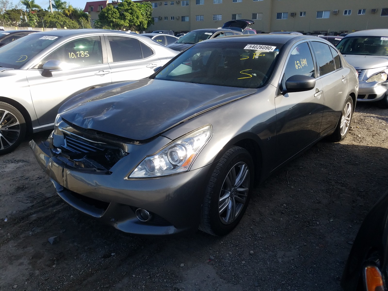Photo 2 from auction – 2015 INFINITI Q40 with VIN JN1CV6AP7FM501842