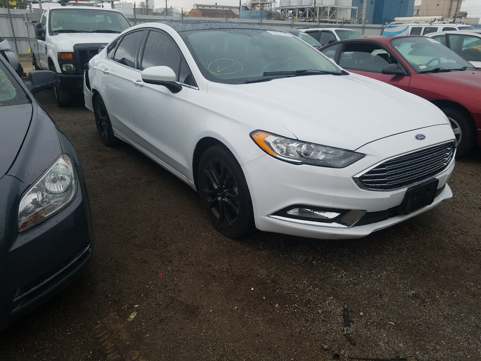 FORD FUSION SE 2018 with VIN 3FA6P0HDXJR165543 - Photo from auction