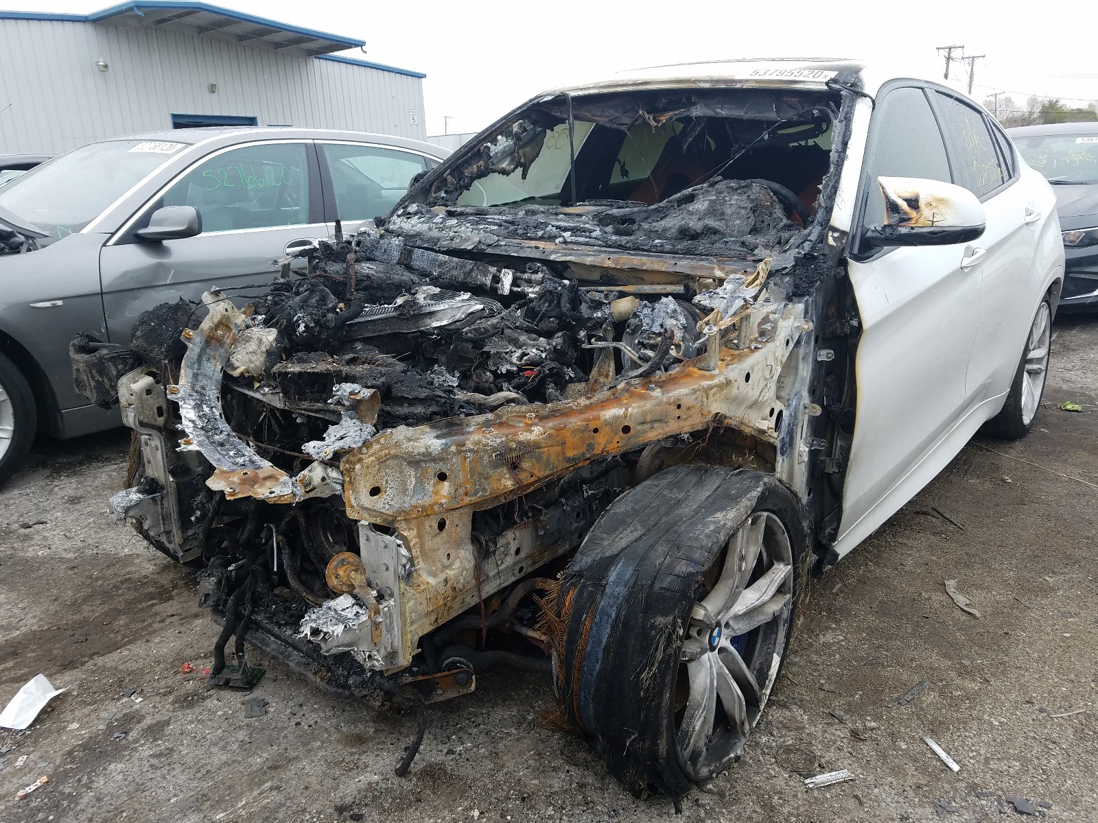 Photo 2 from auction – 2019 BMW X6 M with VIN 5YMKW8C5XK0Y74976