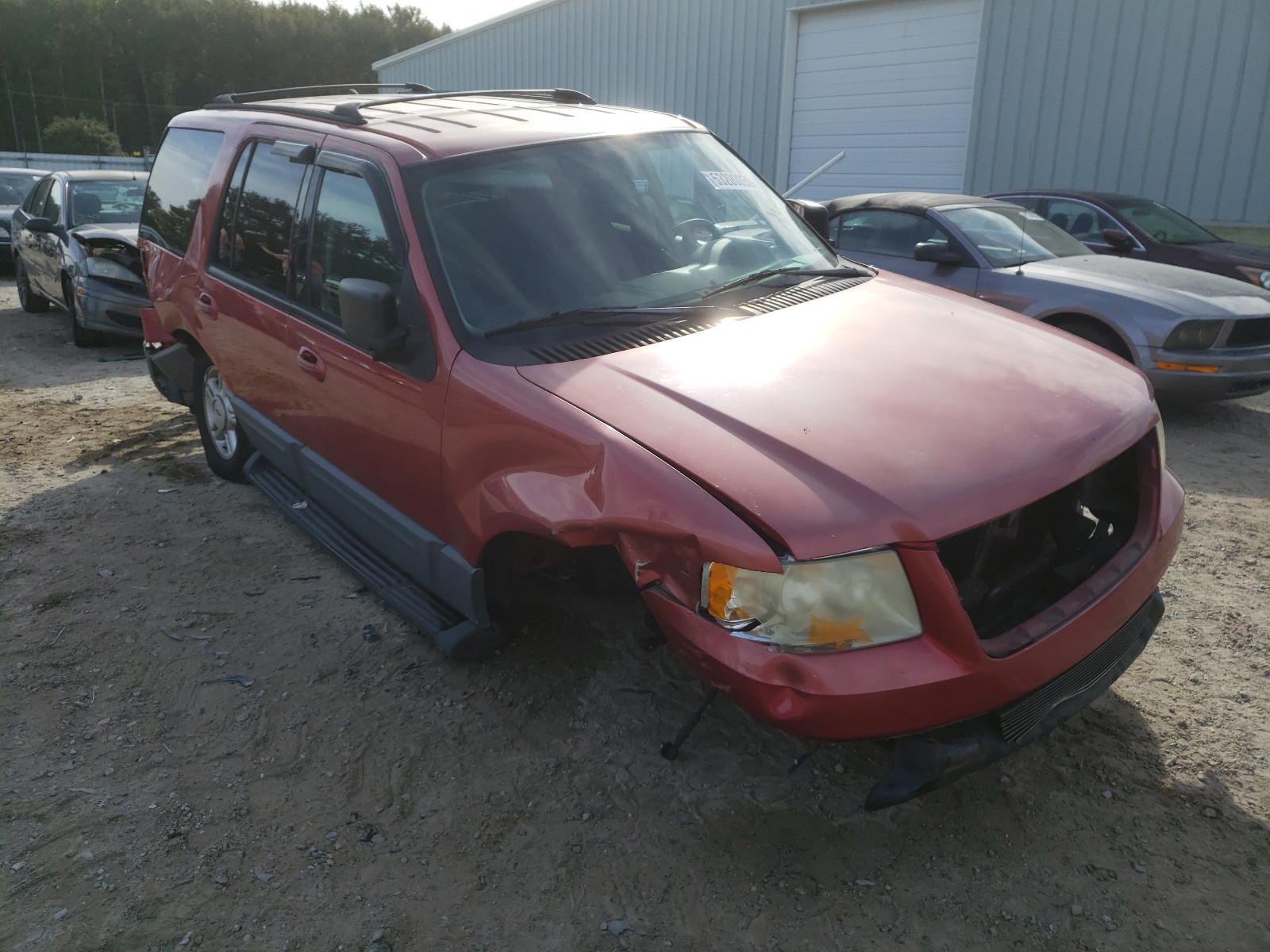 FORD EXPEDITION 2003 with VIN 1FMRU15W63LC44930 - Photo from auction