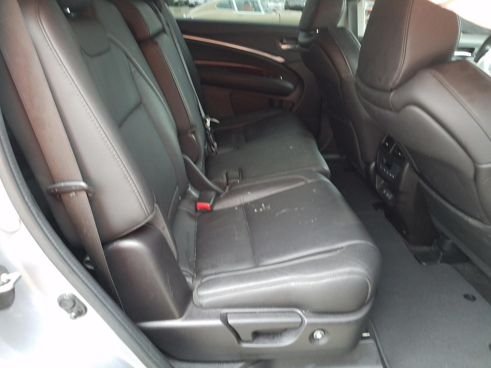 Photo 6 from auction – 2017 ACURA MDX TECHNO with VIN 5FRYD4H52HB017912