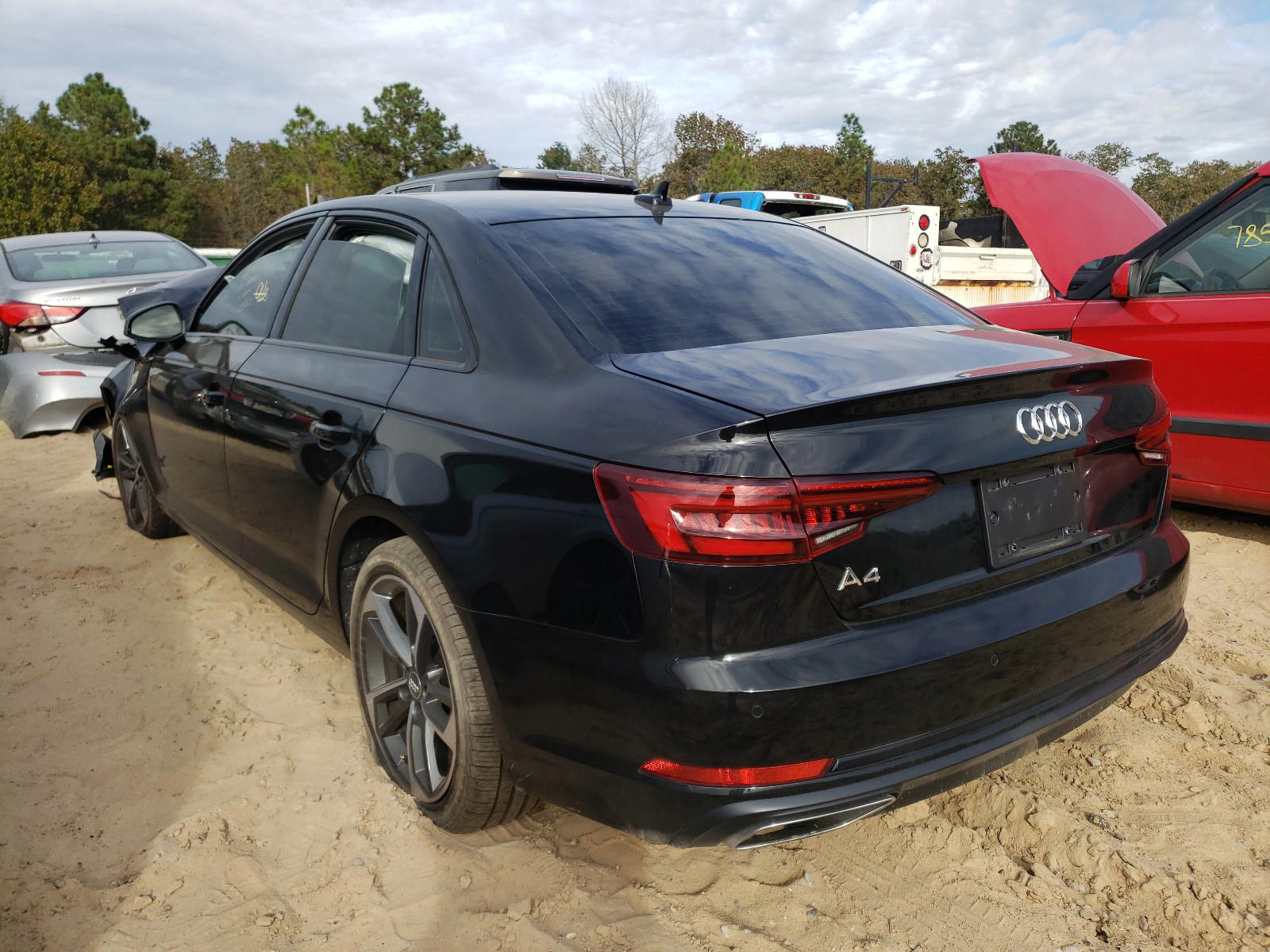 Photo 3 from auction – 2019 AUDI A4 PREMIUM with VIN WAUGMAF41KN019260