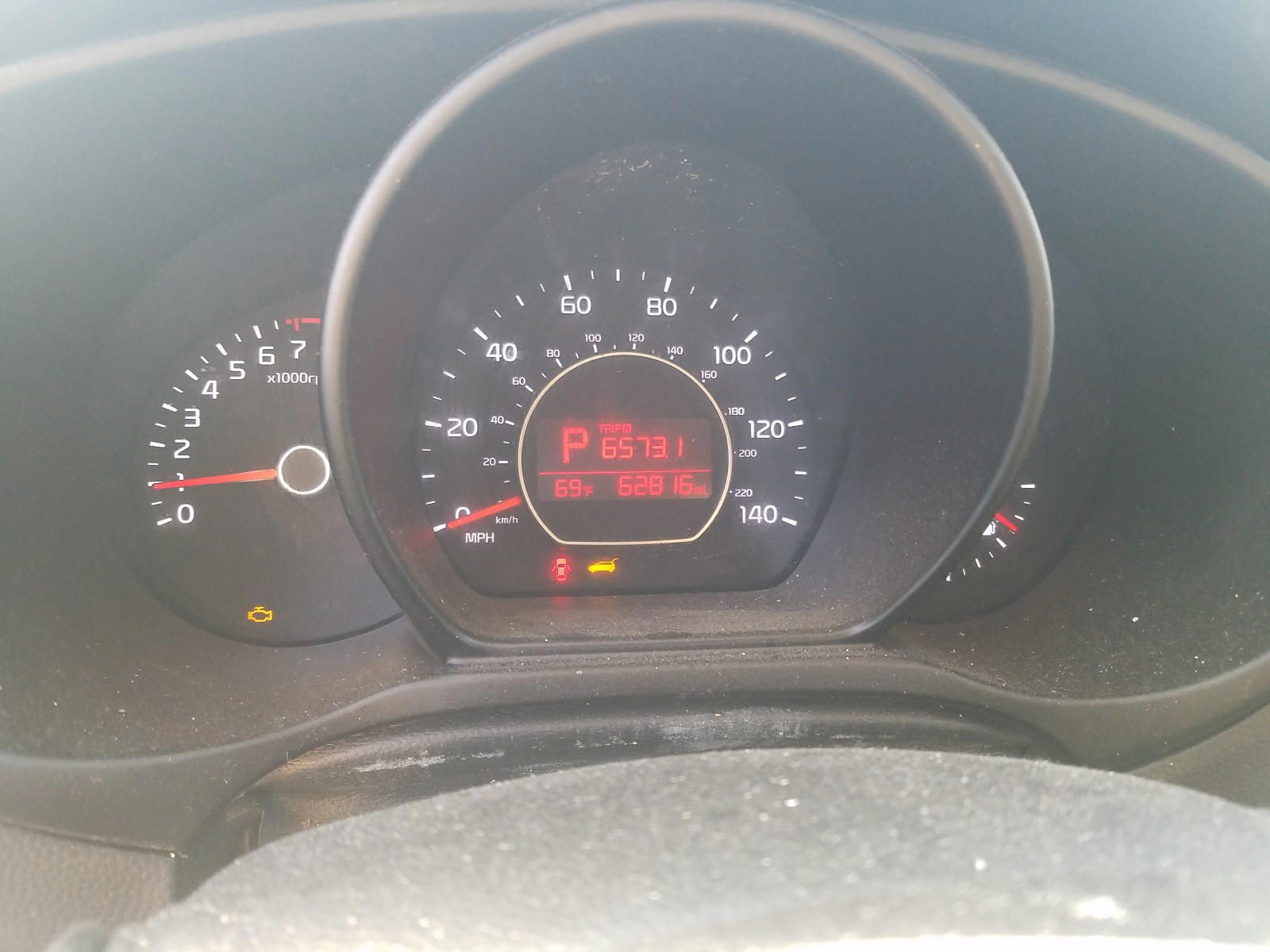 Photo 8 from auction – 2016 KIA SOUL with VIN KNDJN2A26G7247655