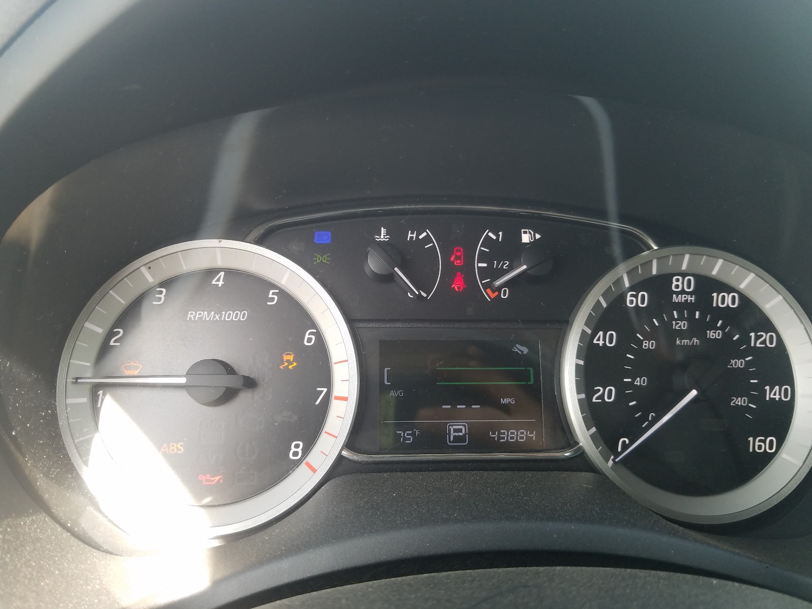 Photo 8 from auction – 2014 NISSAN SENTRA S with VIN 3N1AB7AP3EY242882