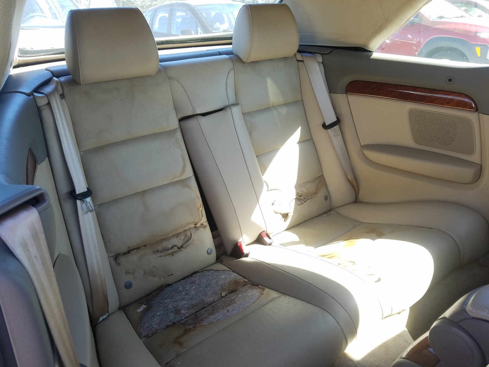 Photo 6 from auction – 2005 AUDI A4 3.0 CAB with VIN WAUAT48H65K011638