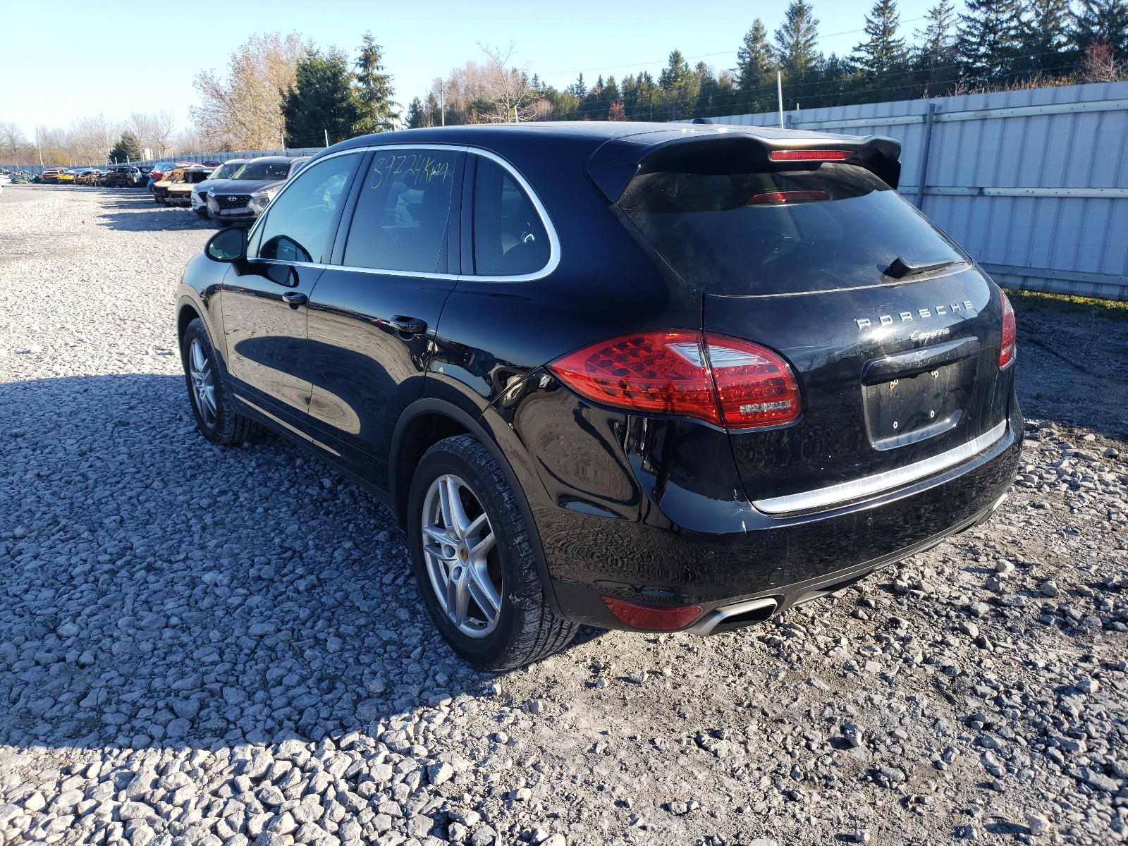 Photo 3 from auction – 2014 PORSCHE CAYENNE with VIN WP1AA2A24ELA97477