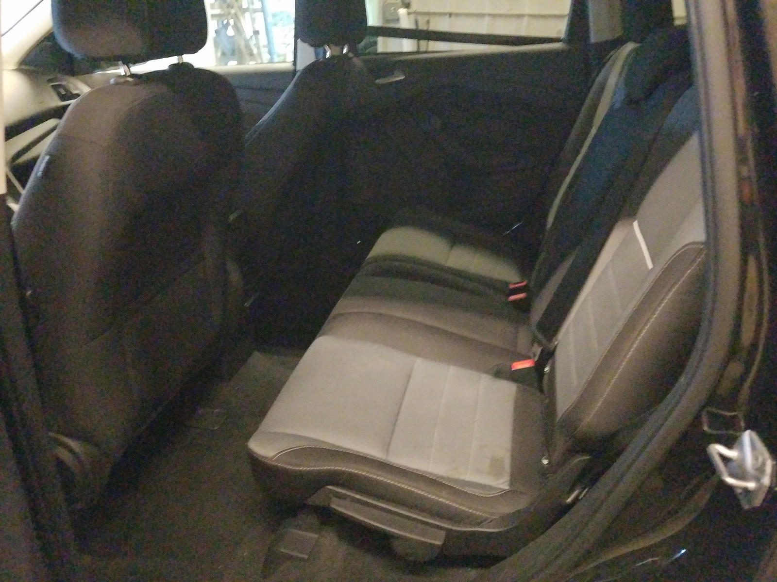 Photo 6 from auction – 2013 FORD ESCAPE SE with VIN 1FMCU9GX3DUD09030