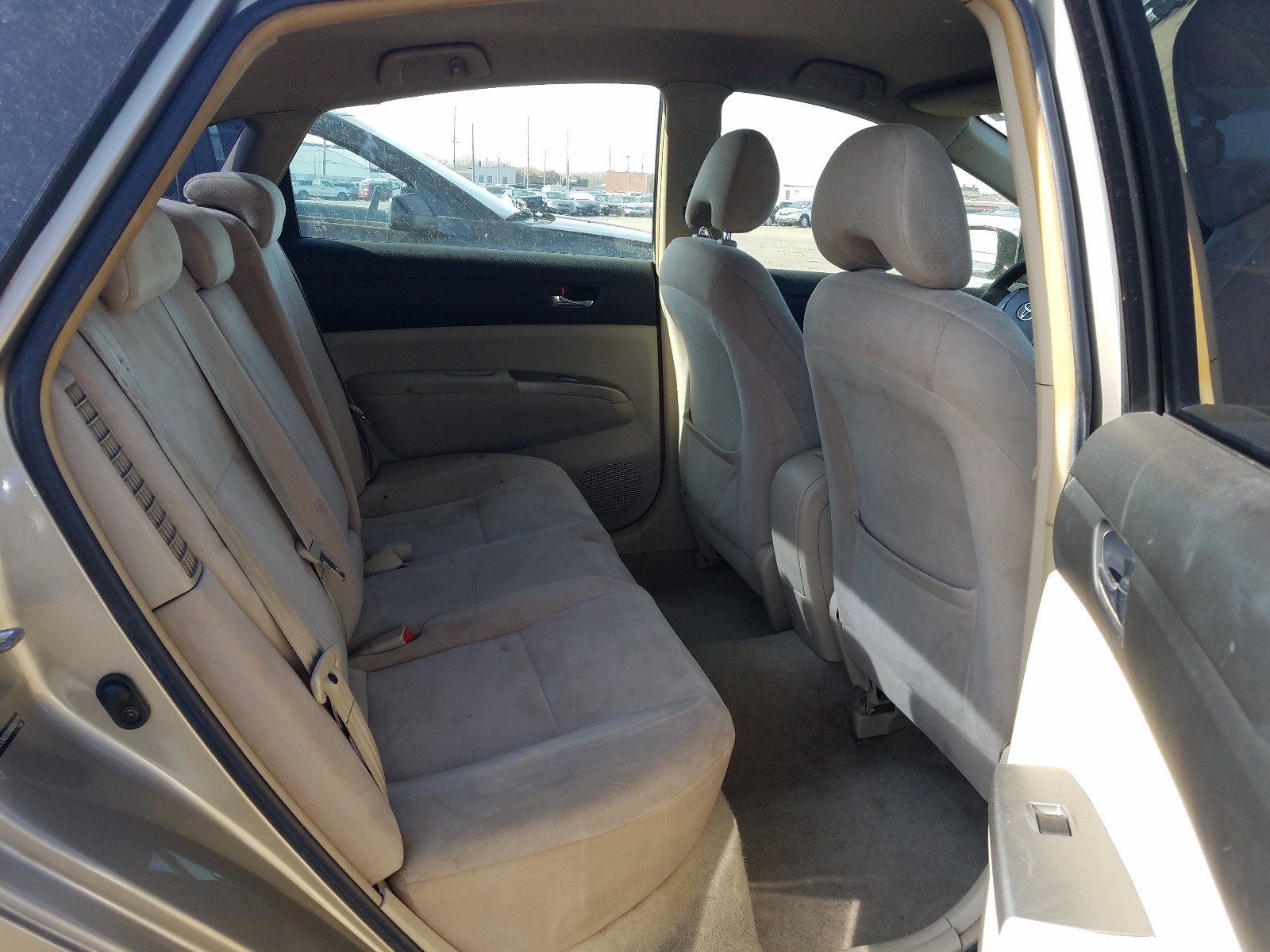 Photo 6 from auction – 2004 TOYOTA PRIUS with VIN JTDKB20UX40060195