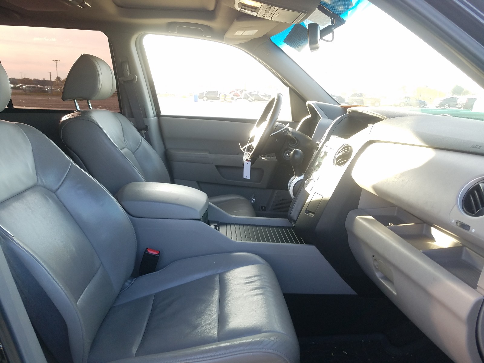 Zdjęcie 5 z aukcji – 2011 HONDA PILOT EXL z VIN 5FNYF4H5XBB052264