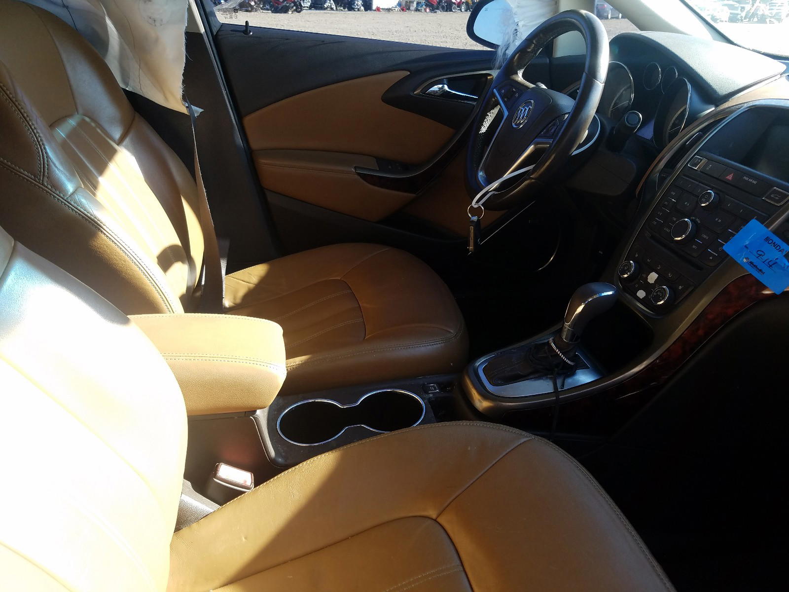 Photo 5 from auction – 2012 BUICK VERANO with VIN 1G4PS5SK3C4174125