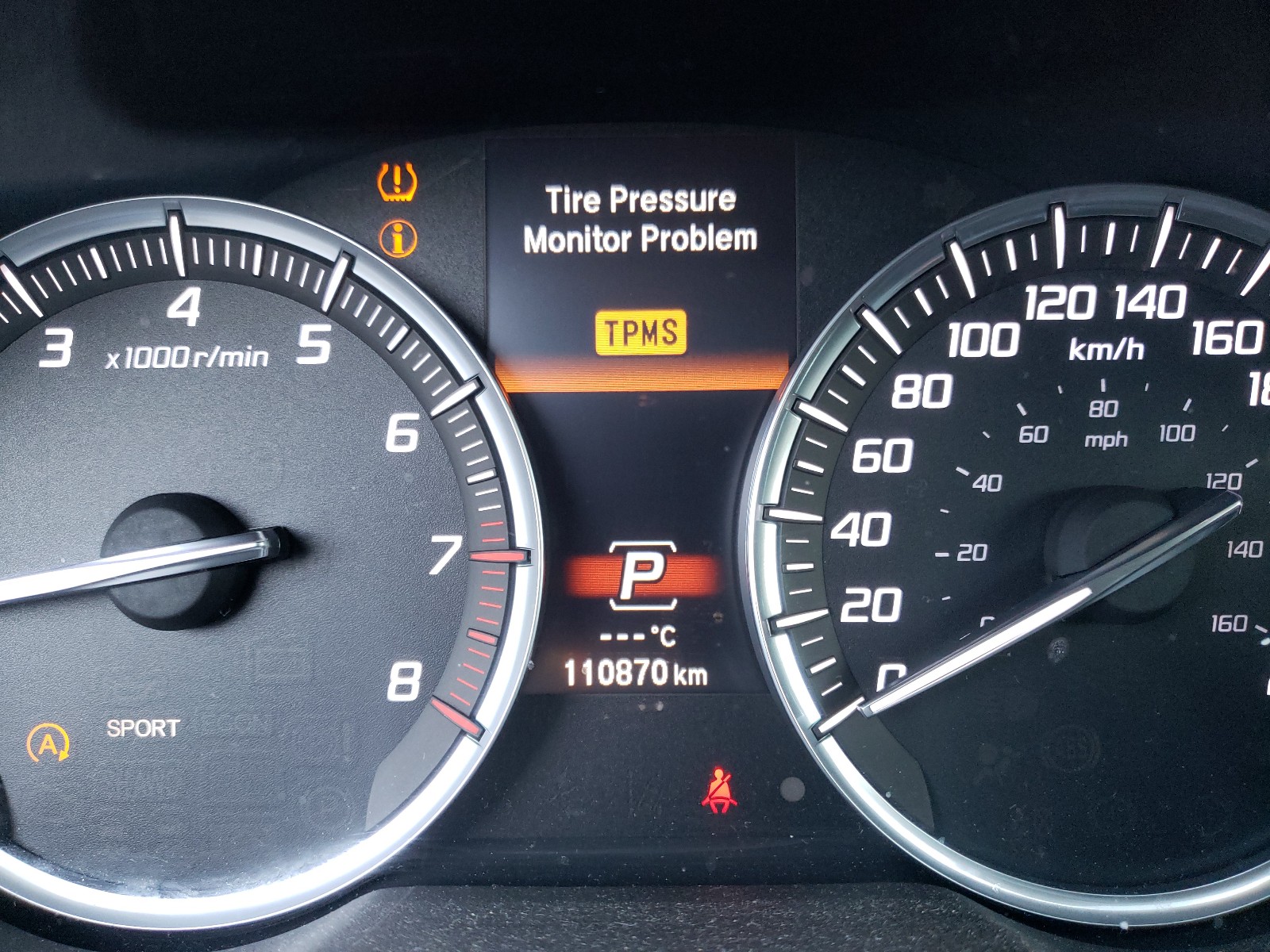 Photo 8 from auction – 2015 ACURA TLX TECH with VIN 19UUB3F56FA800094