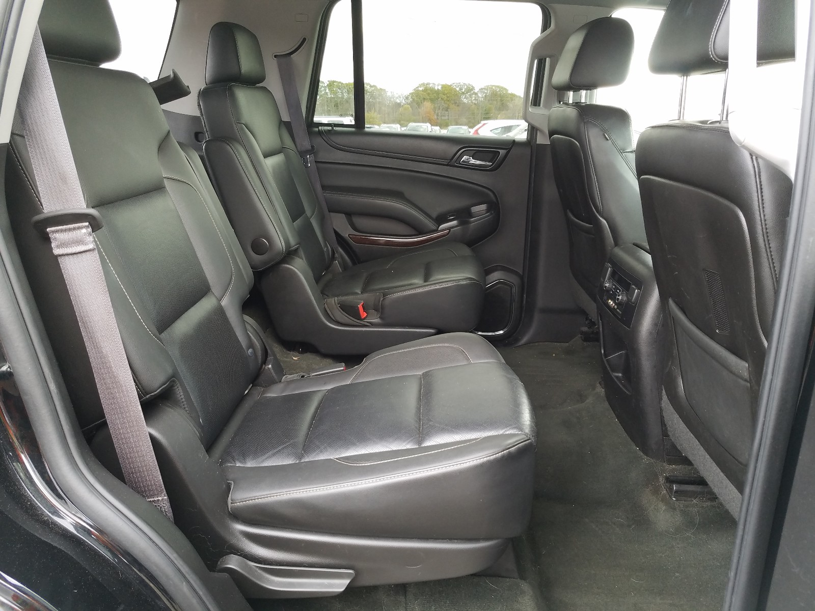 Photo 6 from auction – 2015 GMC YUKON SLT with VIN 1GKS2BKC2FR539105