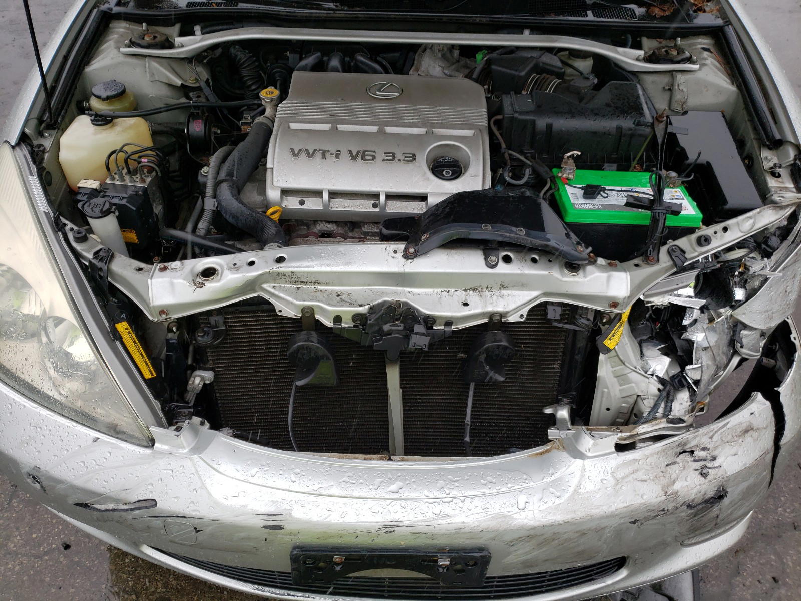 Photo 7 from auction – 2004 LEXUS ES 330 with VIN JTHBA30G240002714