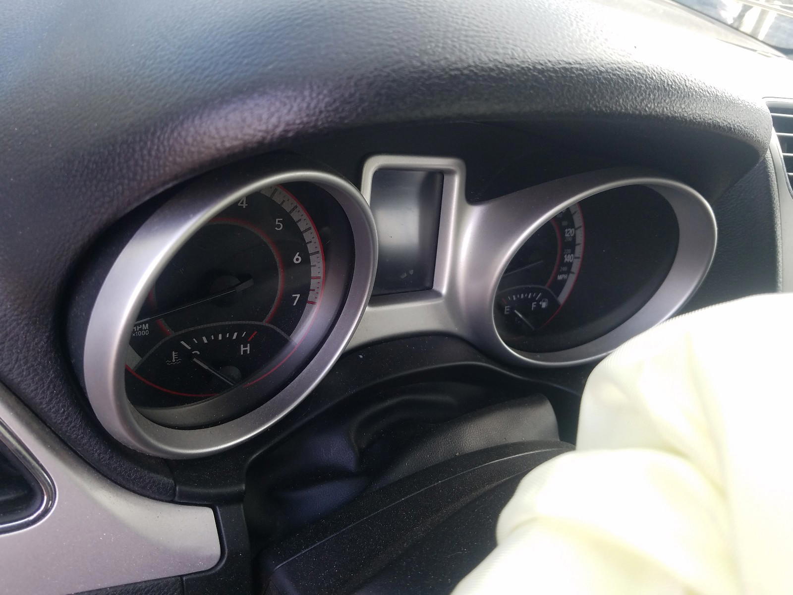 Photo 8 from auction – 2014 DODGE JOURNEY SE with VIN 3C4PDCAB7ET279753