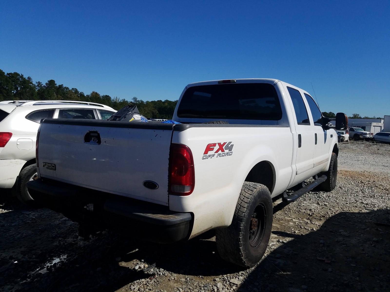 Photo 4 from auction – 2003 FORD F250 SUPER with VIN 1FTNW21L13EB72960