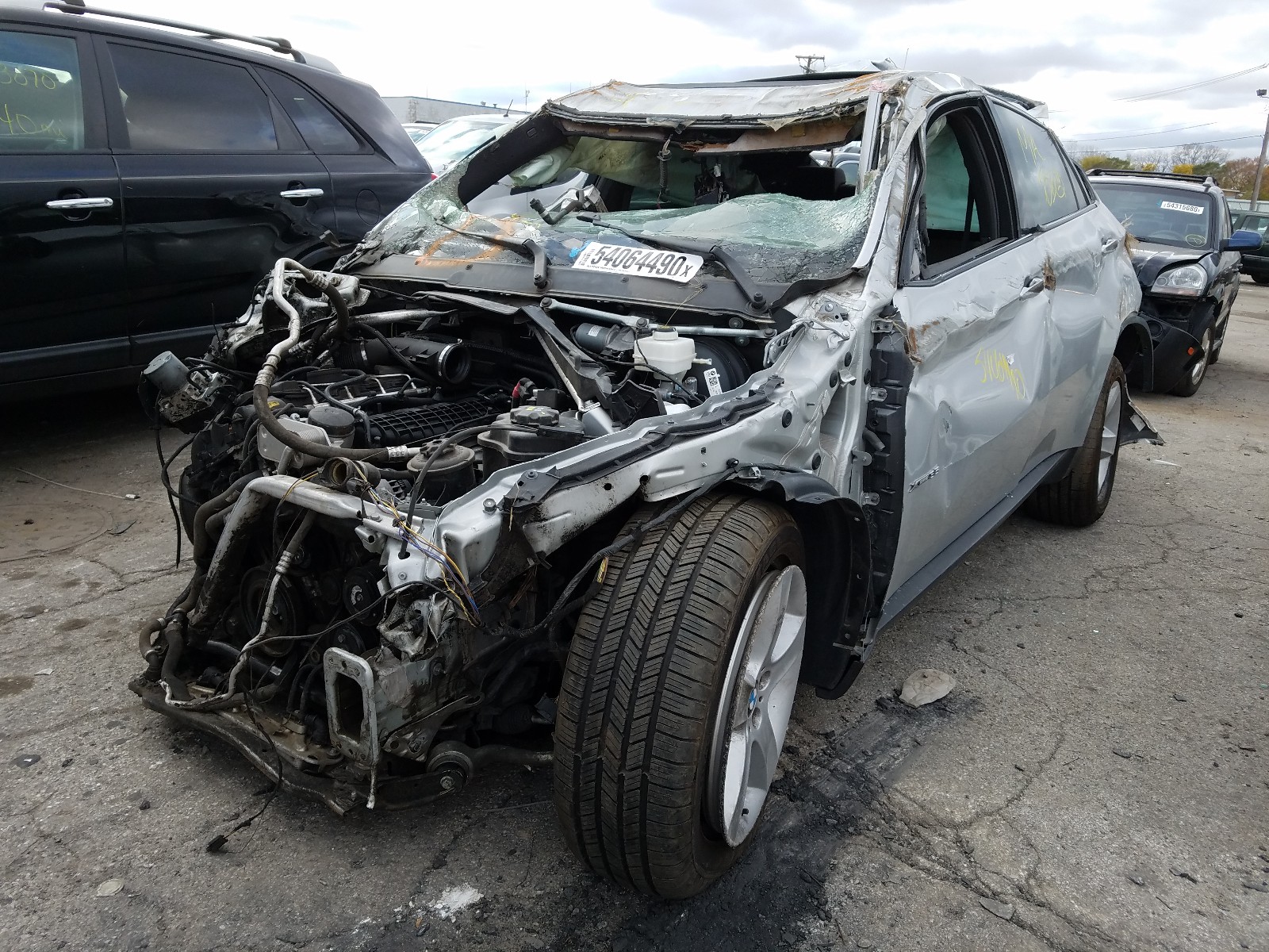Photo 2 from auction – 2014 BMW X6 XDRIVE3 with VIN 5UXFG2C57E0K41570